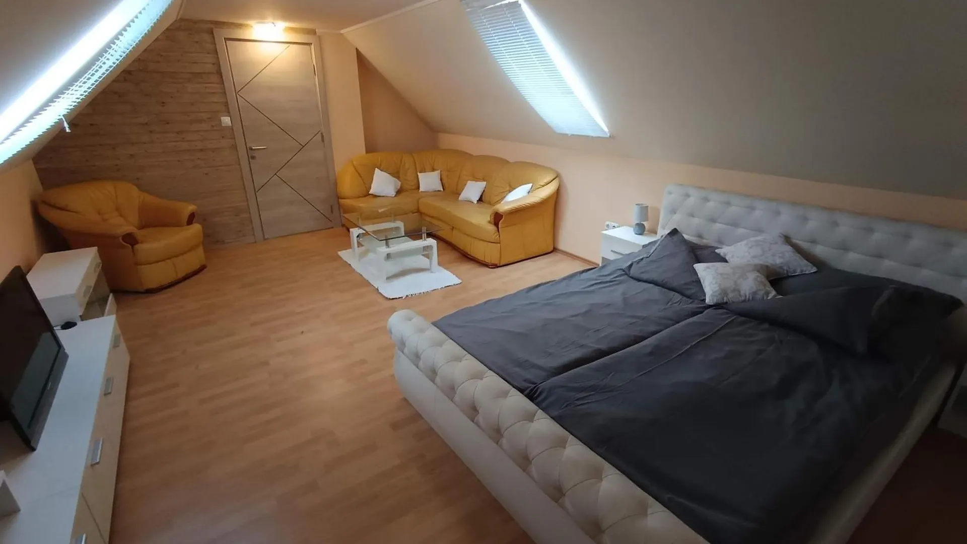 Nikolux Apartman Hajdúszoboszló 0*,  Hungria